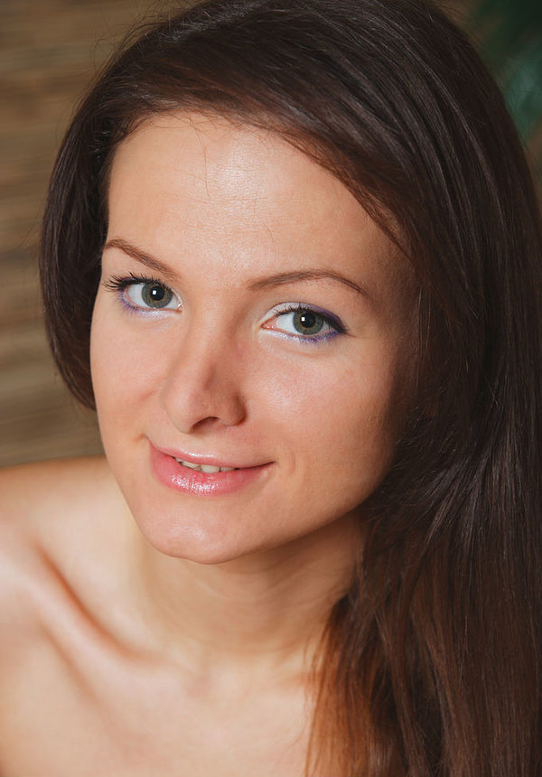 Александра, 23